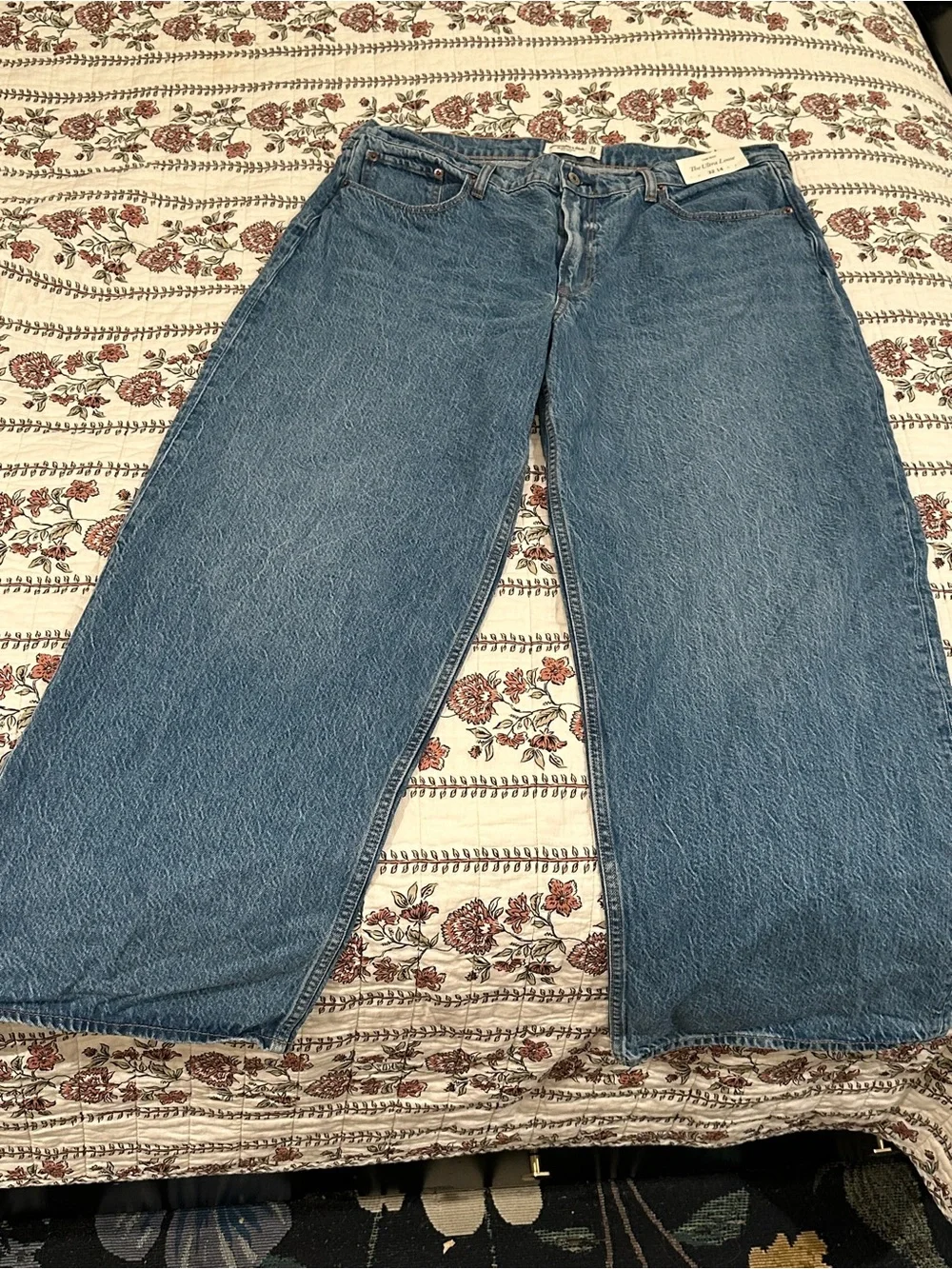 NWT Abercrombie Jeans size 32